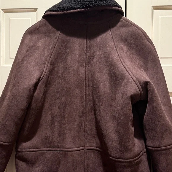 GAP Women's Dark Brown Teddy Jacket with Black Interior - Picture 10 of 15